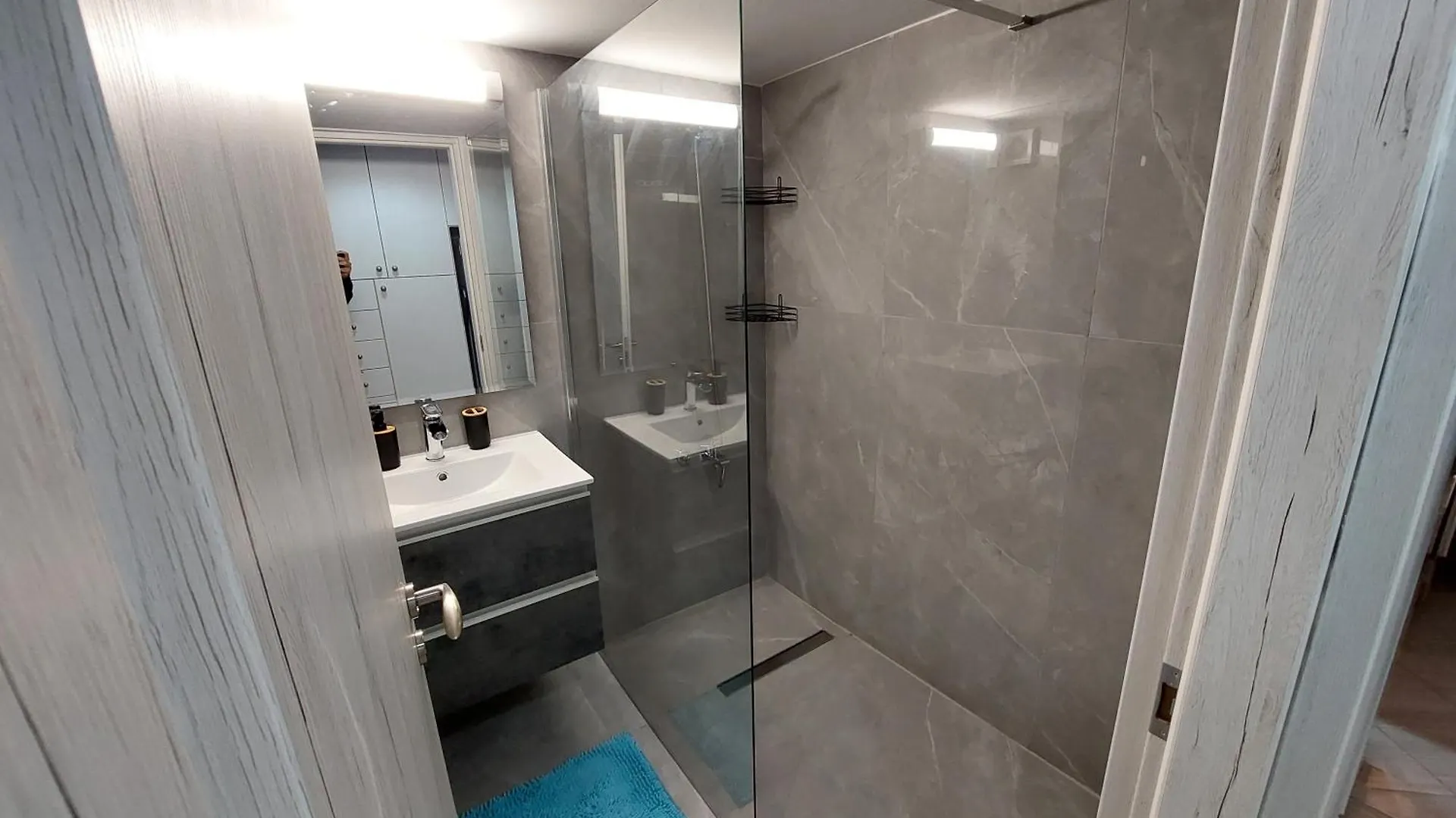Beach Serenity Studio On Makenzy Larnaca Apartament